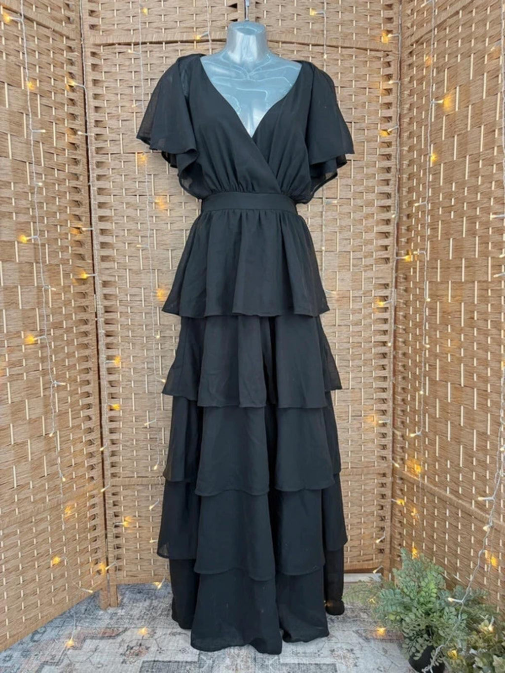 Goddiva black tiered maxi dress 🖤✨ BNWT