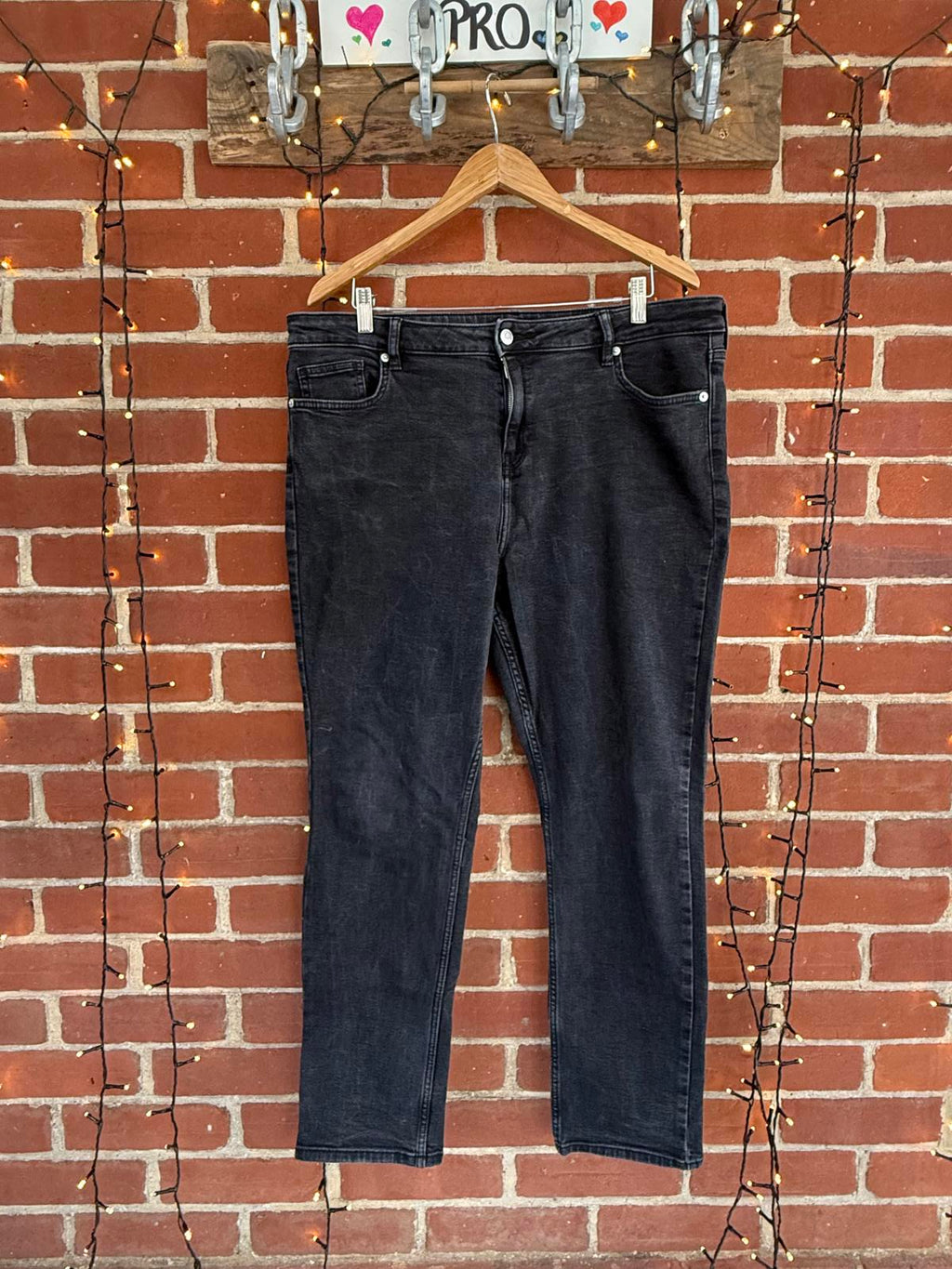 Black Women's Jeans Straight Fit - Size 18 Long