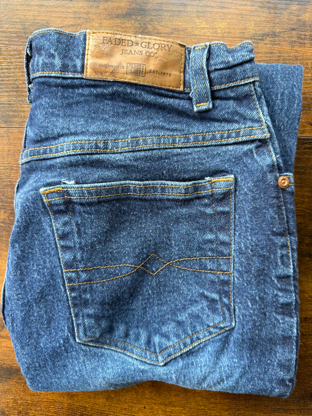 Faded Glory Stretch Jeans – Mid Blue – Size 12-14