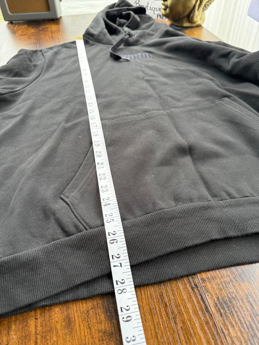 🖤 Super Soft PUMA Black Hoodie – XL – Embroidered Logo NUM39