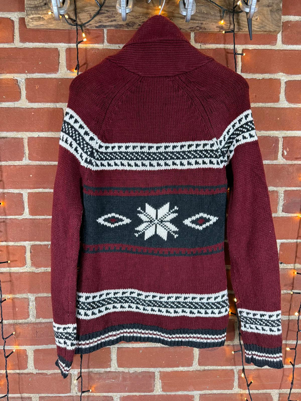 Bluenotes Fair Isle Knit Cardigan Sweater Burgundy Black White Snowflake L #67 NUM6