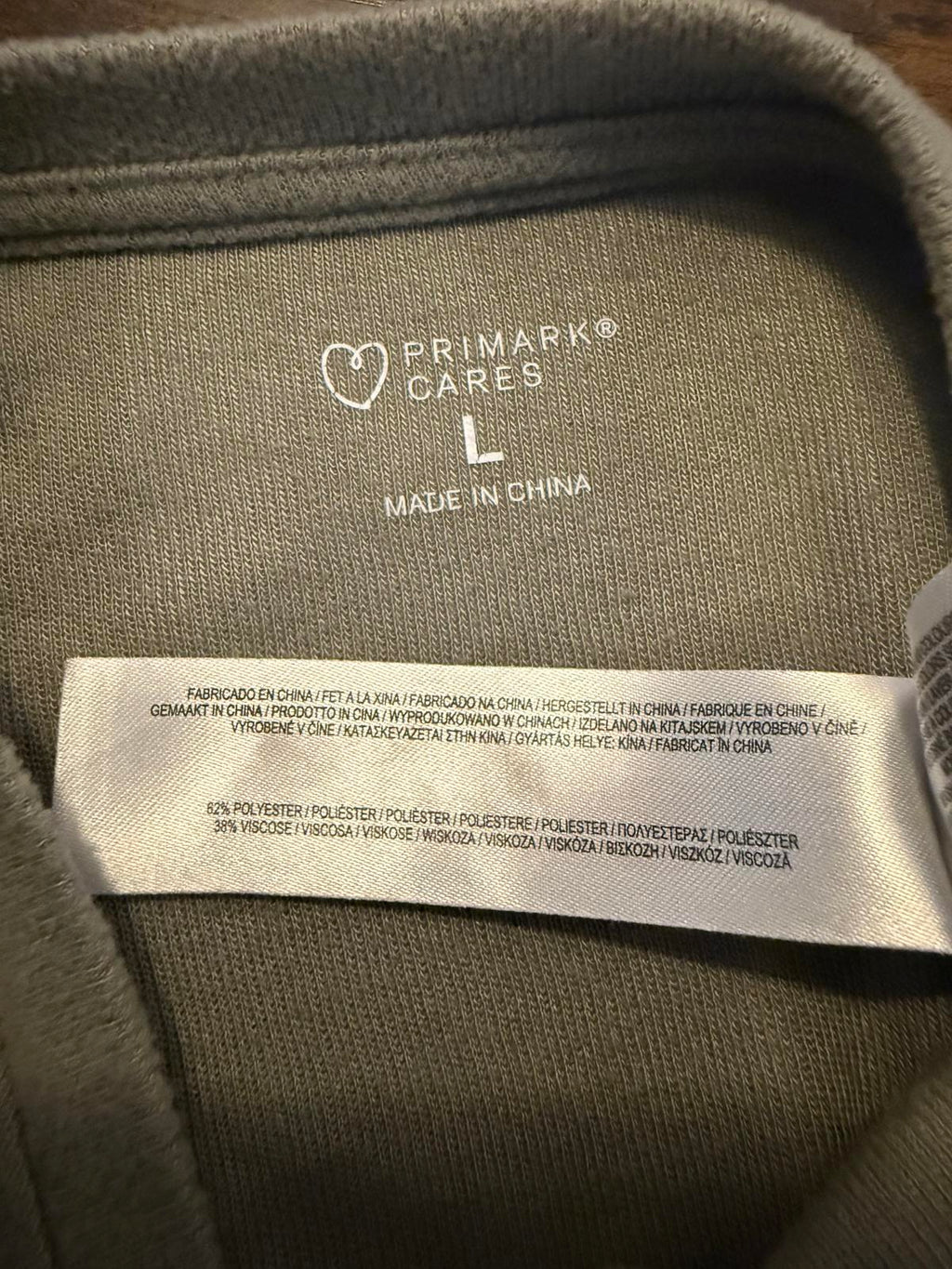 Primark Cares Light Khaki Super Soft Fleece Jumper – Size L (UK 14/16) NUM16