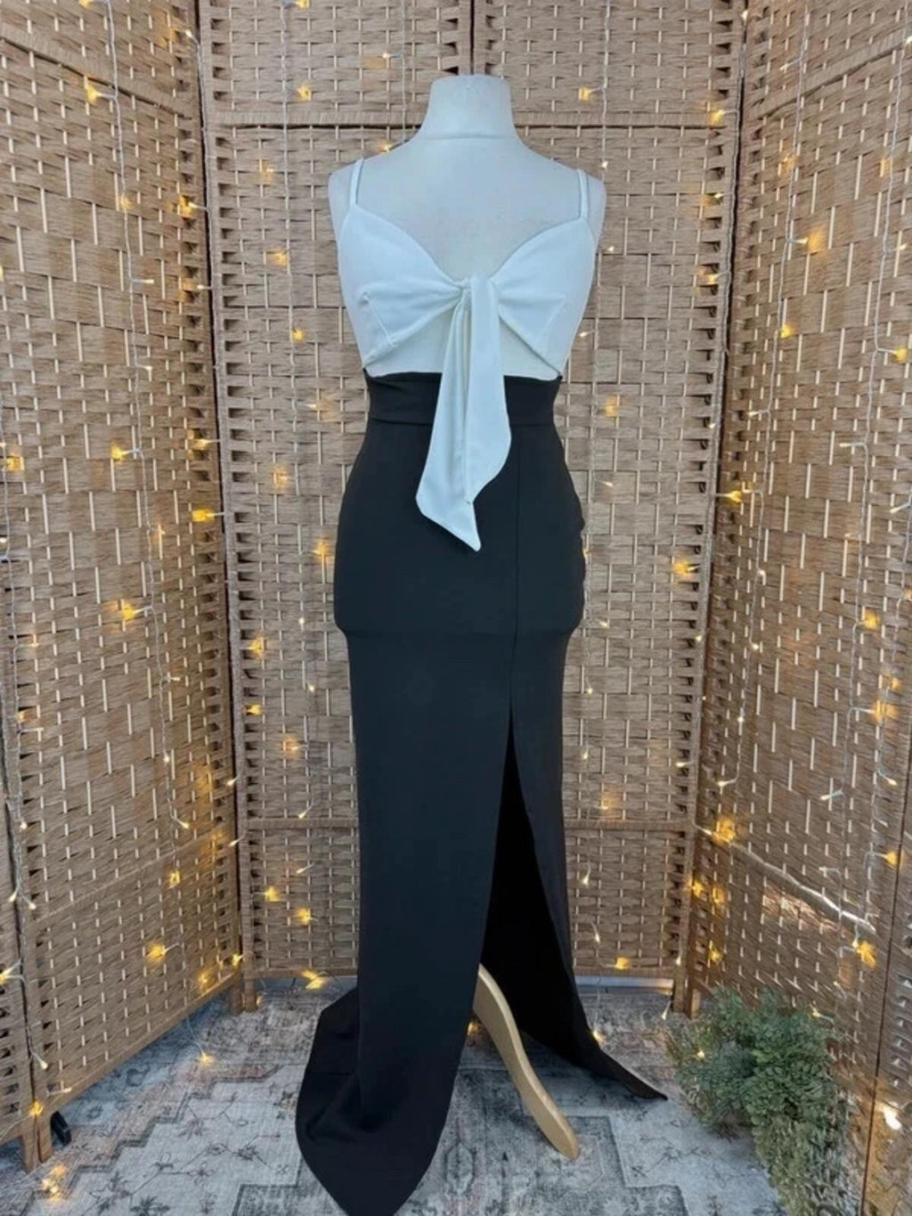 Goddiva Elegant Black and White Bow Back Evening Dress UK 10-12