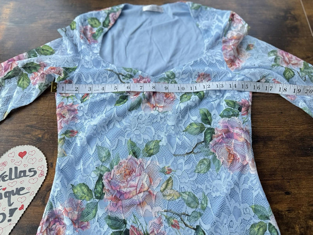 Floral Lace Bodycon Dress with 3/4 Sleeves - size 8