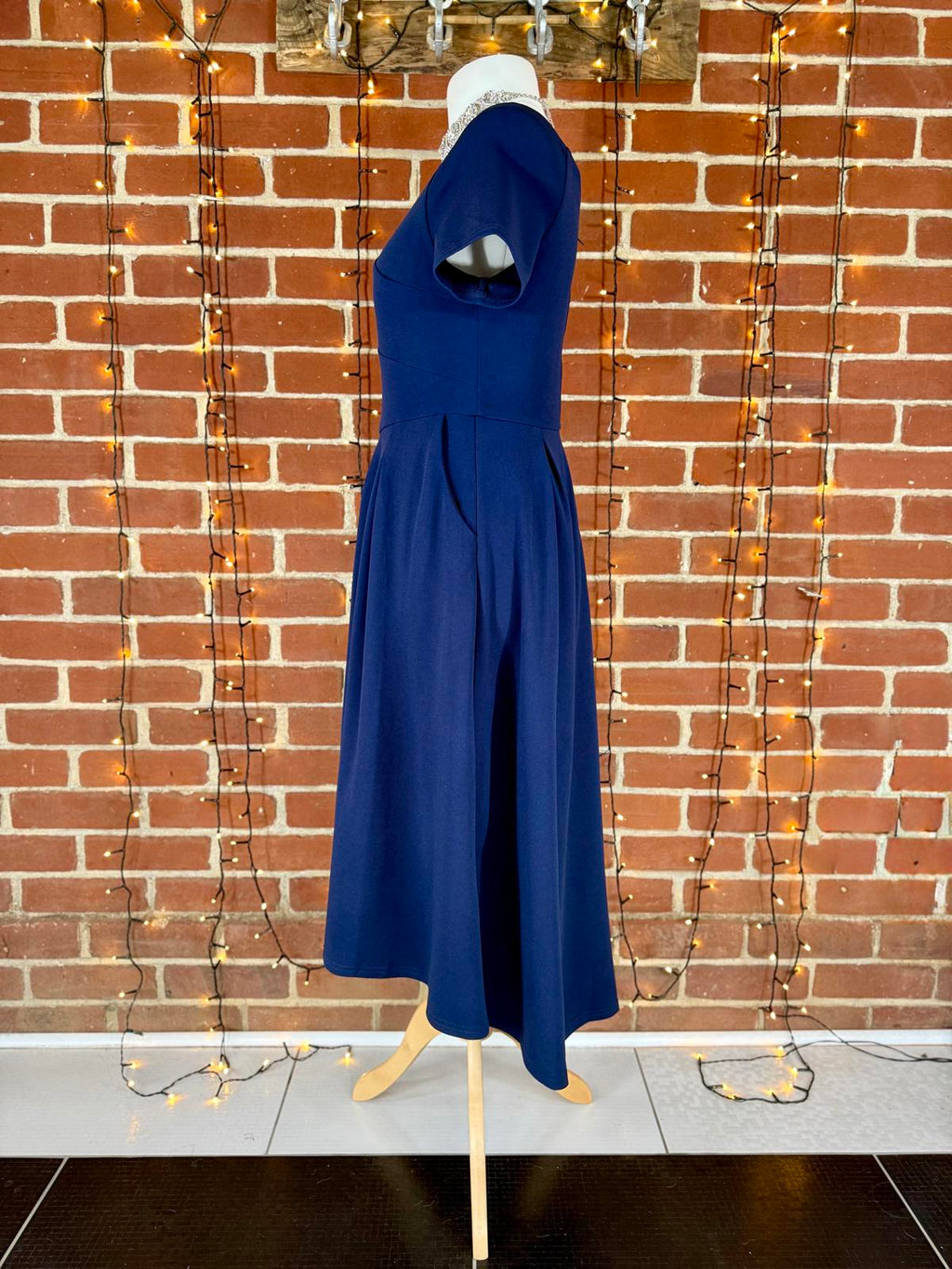 Jolie Moi Navy Fit & Flare Midi Dress with Pockets – UK 12/14 #115