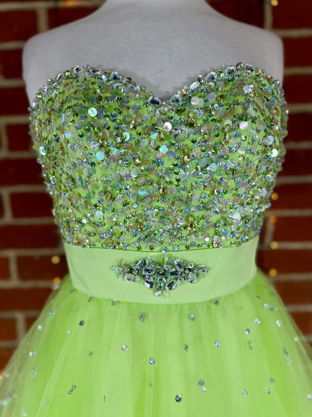 💚 Mori Lee by Madeline Gardner Embellished Lime Green Ball Gown – UK 2