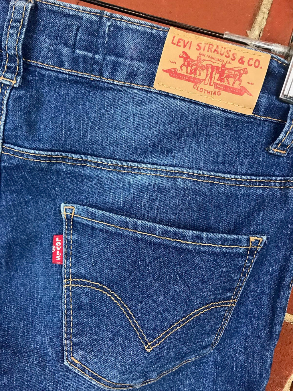 Levi’s 710 Super Skinny Jeans – Blue Denim Uk 8