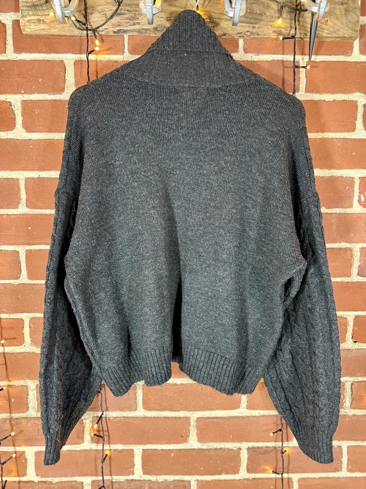 🖤 F&F Charcoal Grey Cable Knit Roll Neck Jumper – Size 14 (Bust 38.5”)