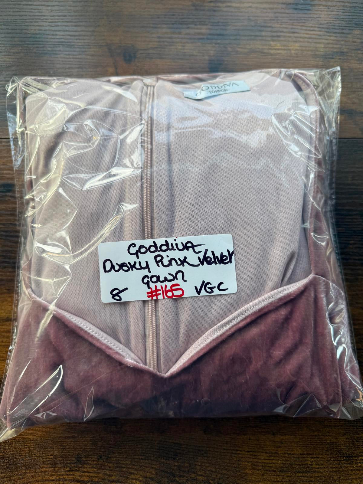 💗 GODDIVA LONDON Dusky Pink Velvet Long Sleeve Gown – UK 8