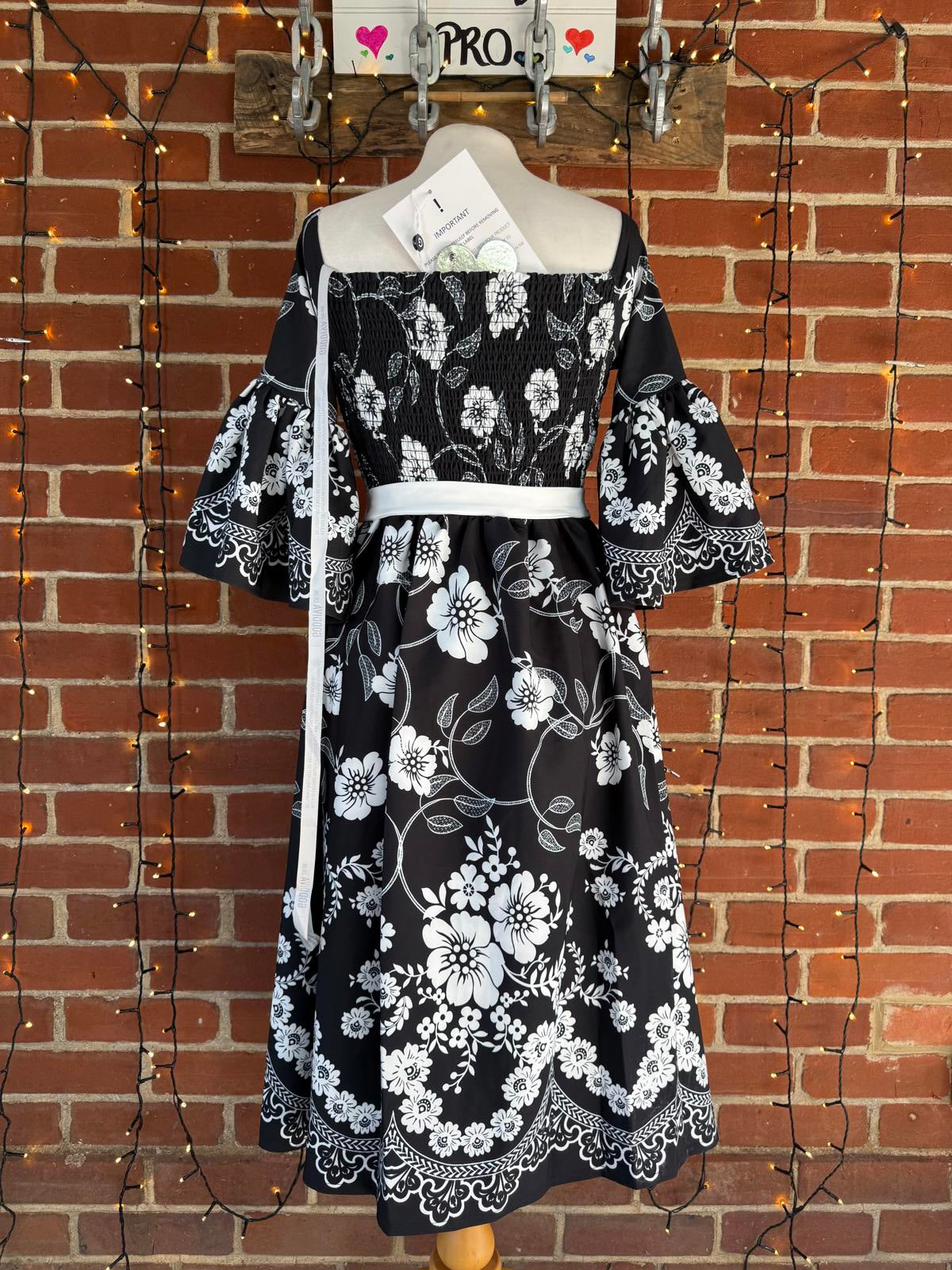 Goddiva London Floral Bardot Dress UK 10 -12 / US 6 -8 BNWT                 .467