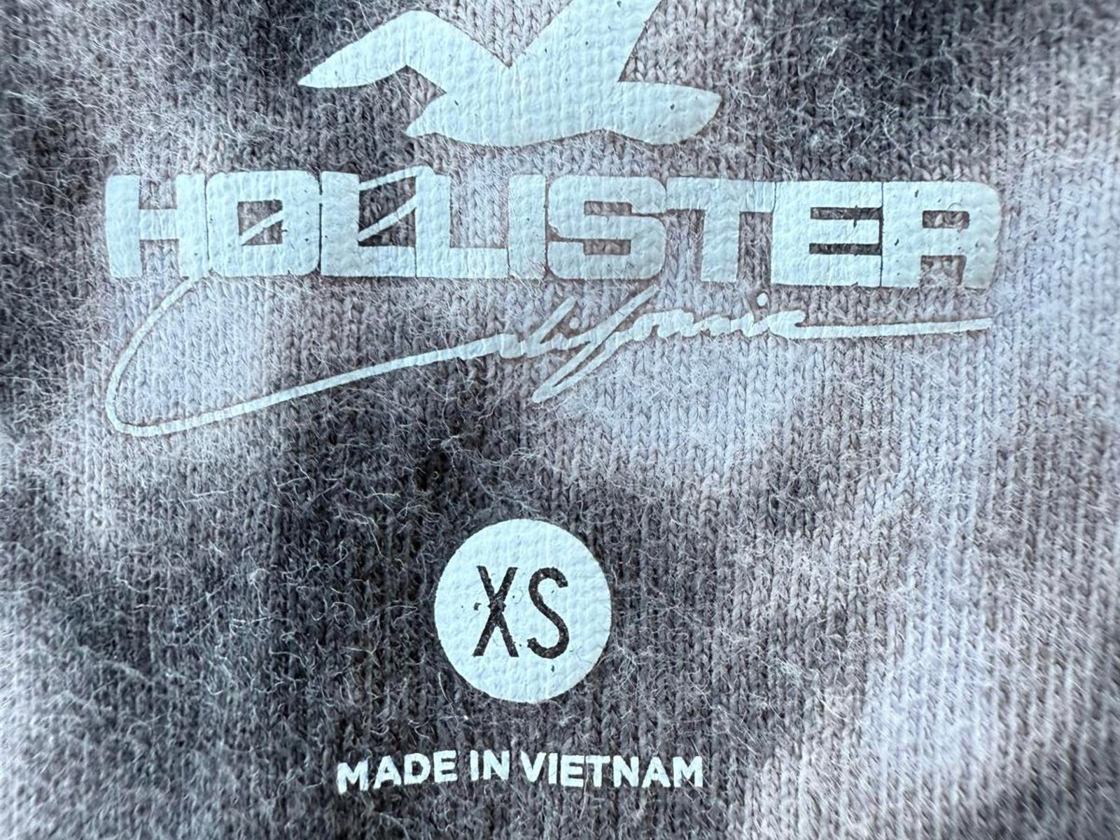 Hollister Tie-Dye Graphic Tee - Black and White